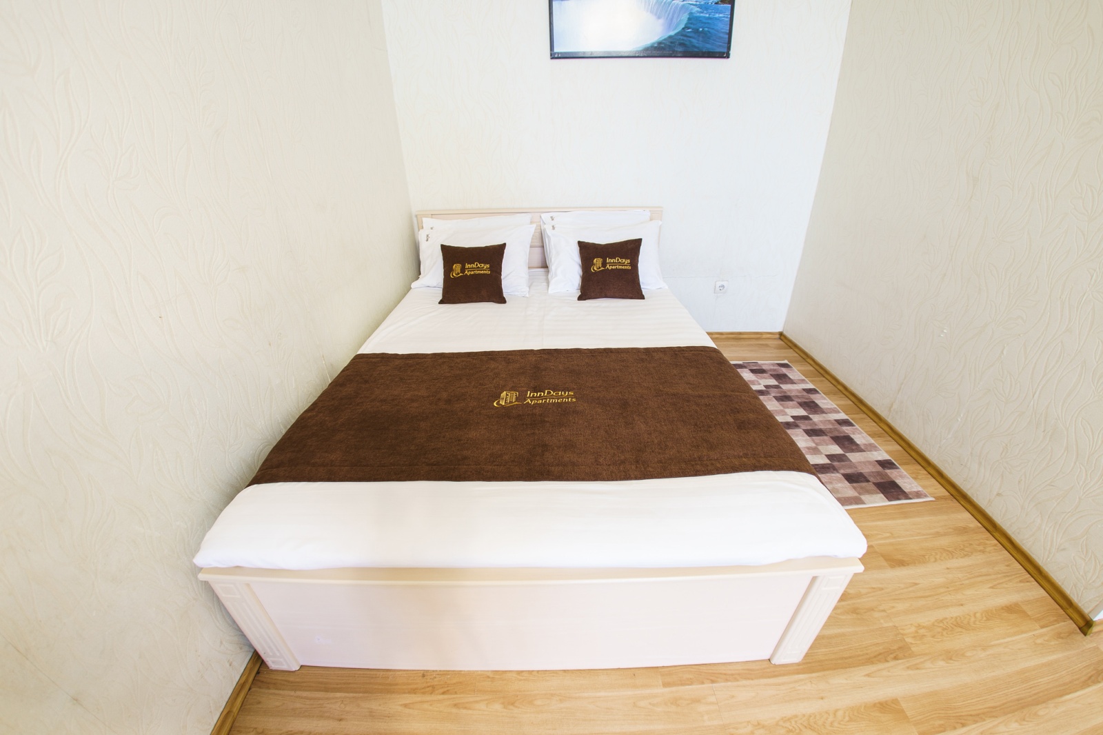 Inndays Староникитская, 105б