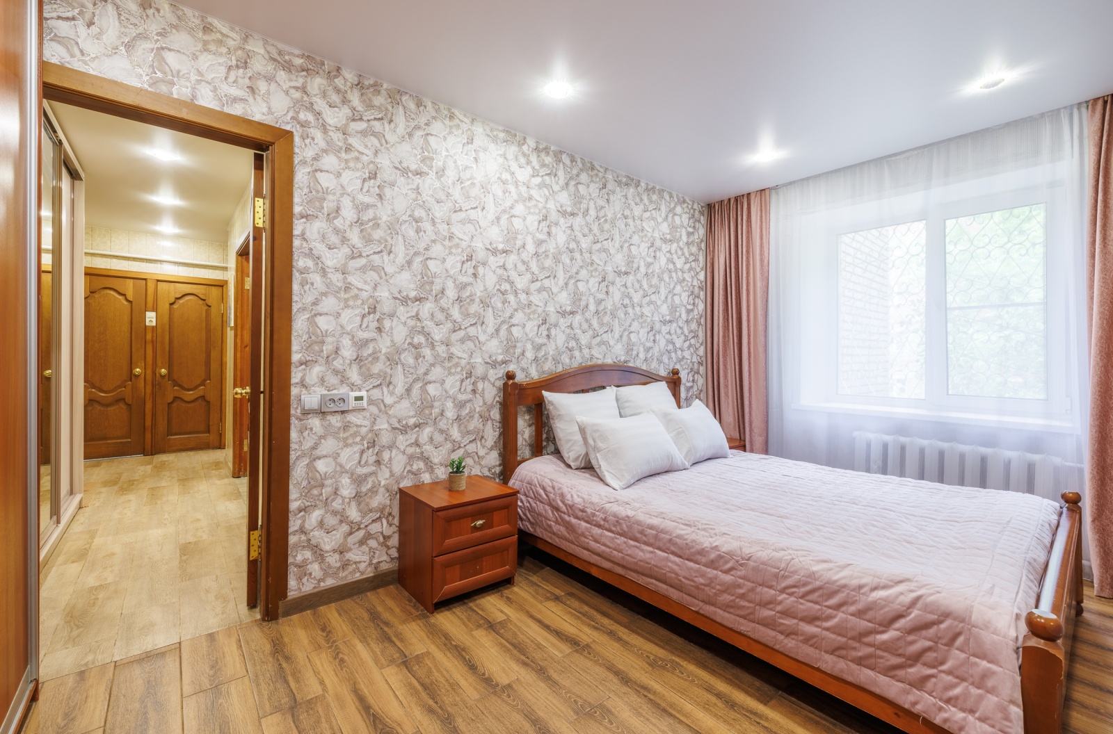 2-к квартира на ул. Николая Руднева, 27