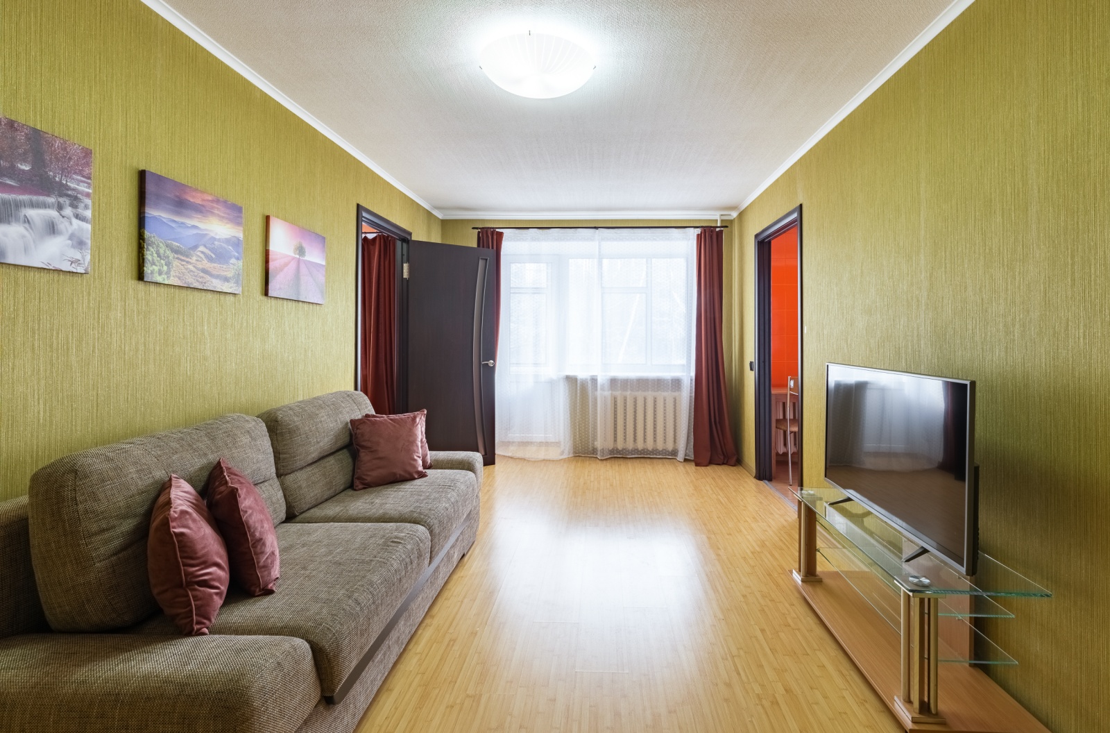 2-к квартира на Бундурина 34а
