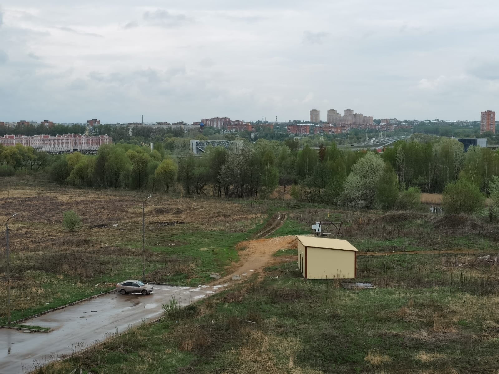 Суворовское училище, Глобус, Леруа Мерлен, Чермет