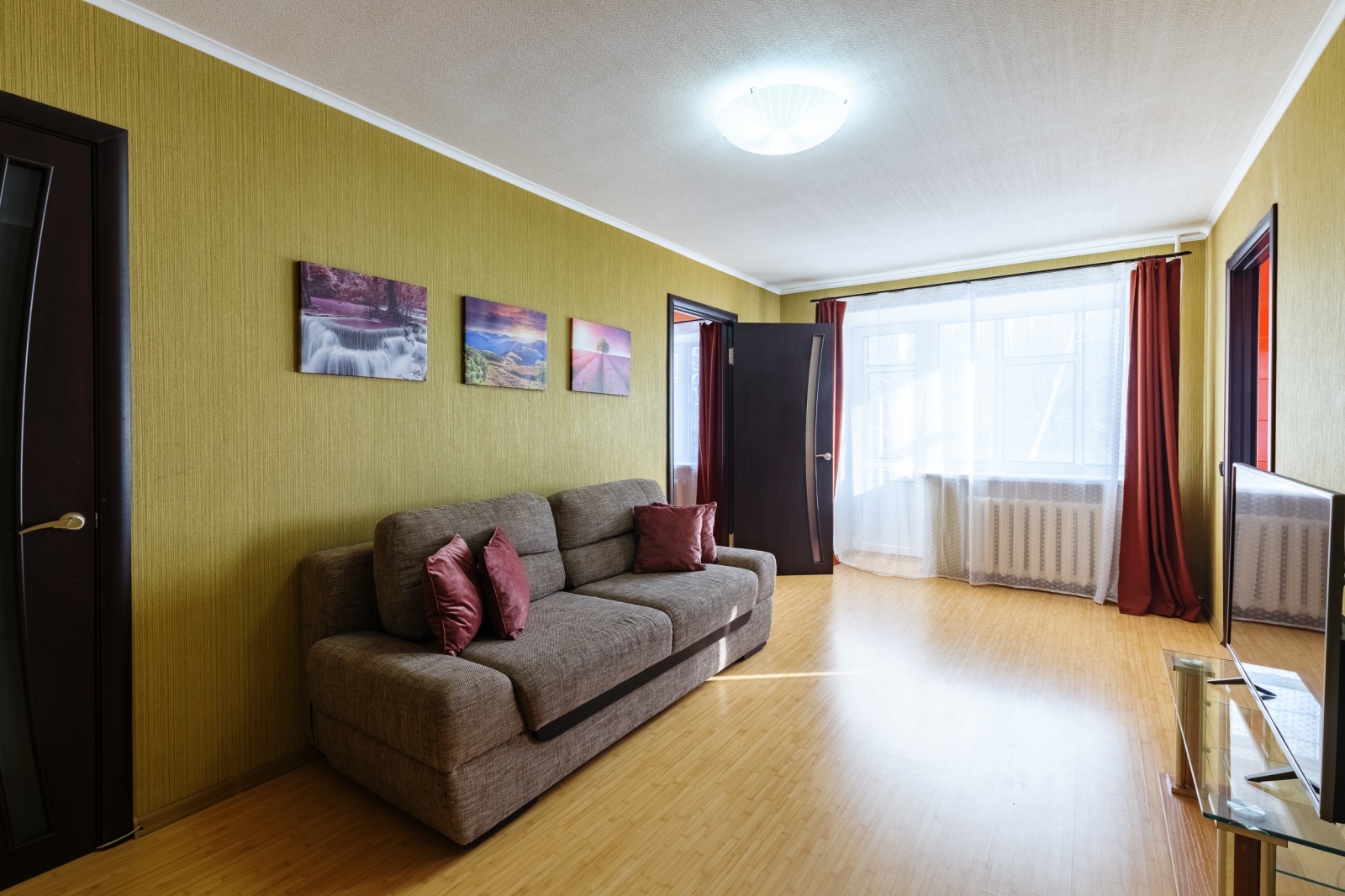 2-к квартира на Бундурина 34а