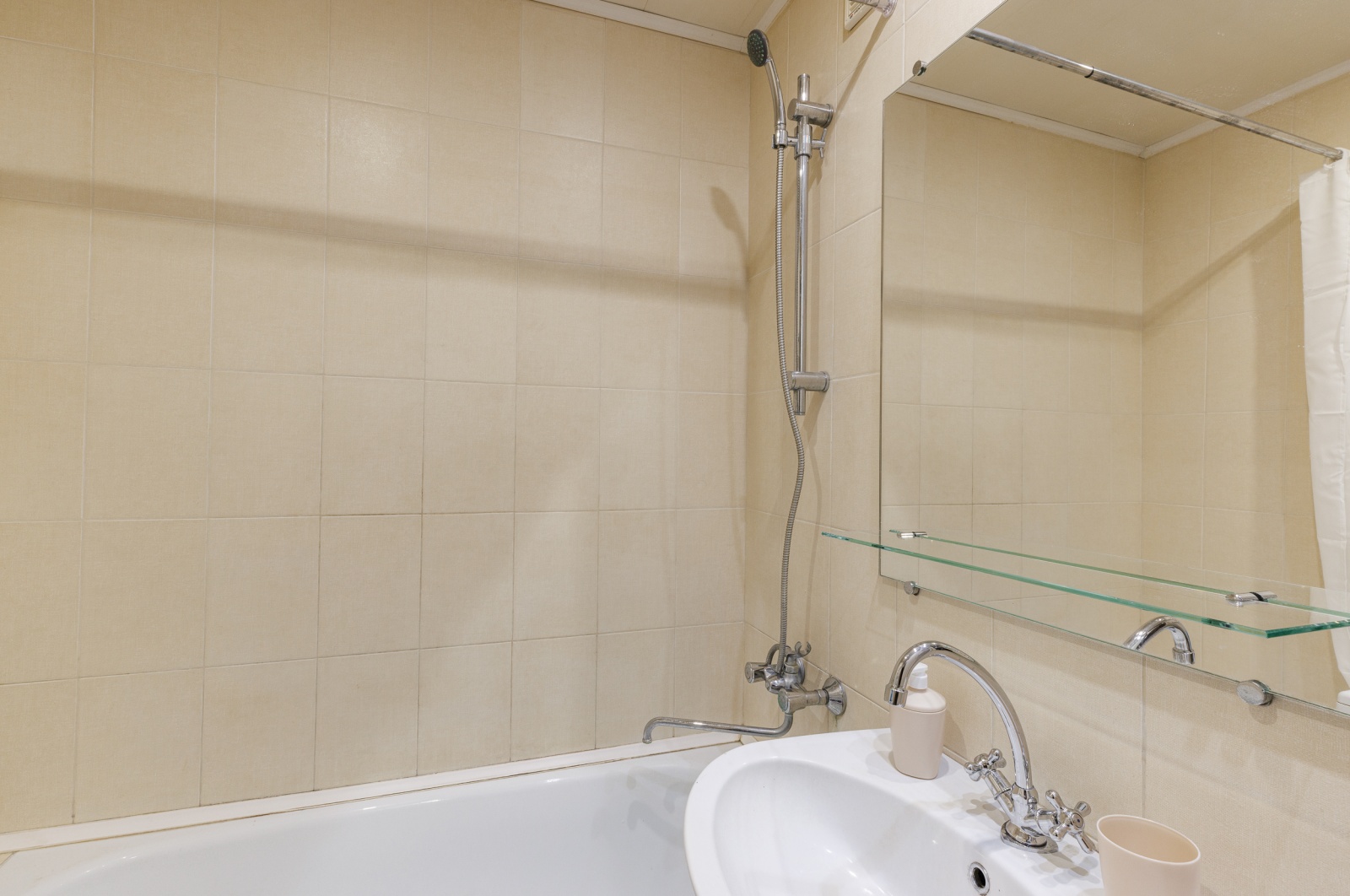 2-к квартира на ул. Мезенцева, 36А