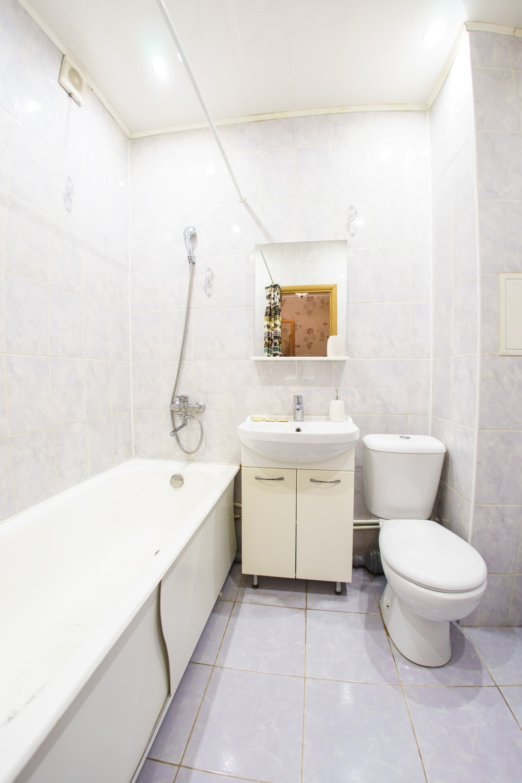 Inndays Староникитская, 105б