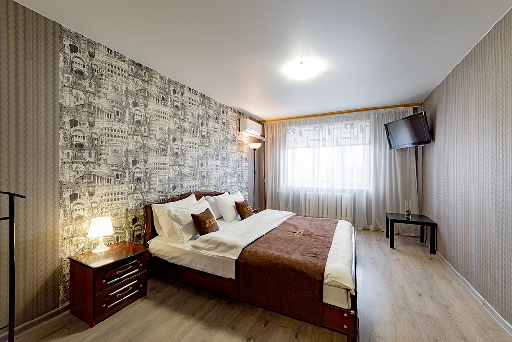 Inndays Луначарского, 49