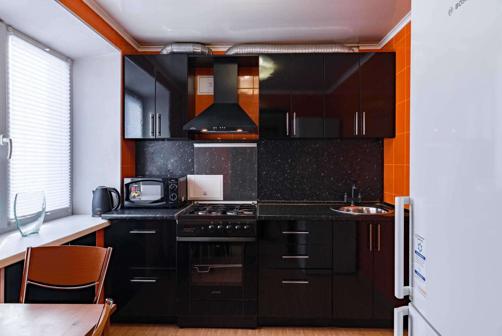 2-к квартира на Бундурина 34а