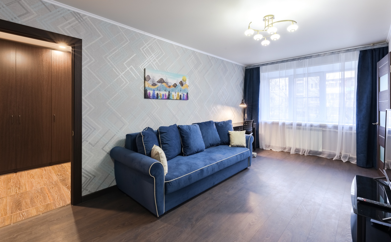 2-к квартира на Бундурина 34а