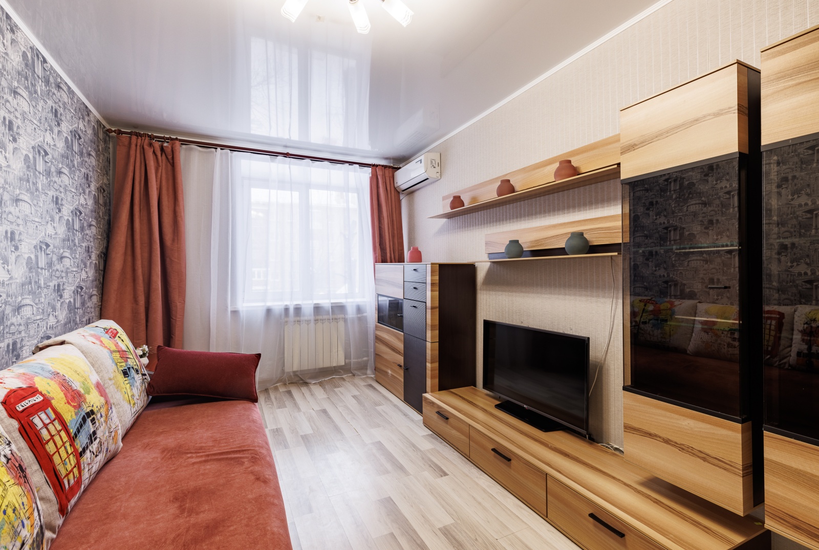 2-к квартира на Красноармейском пр-те, 6к2