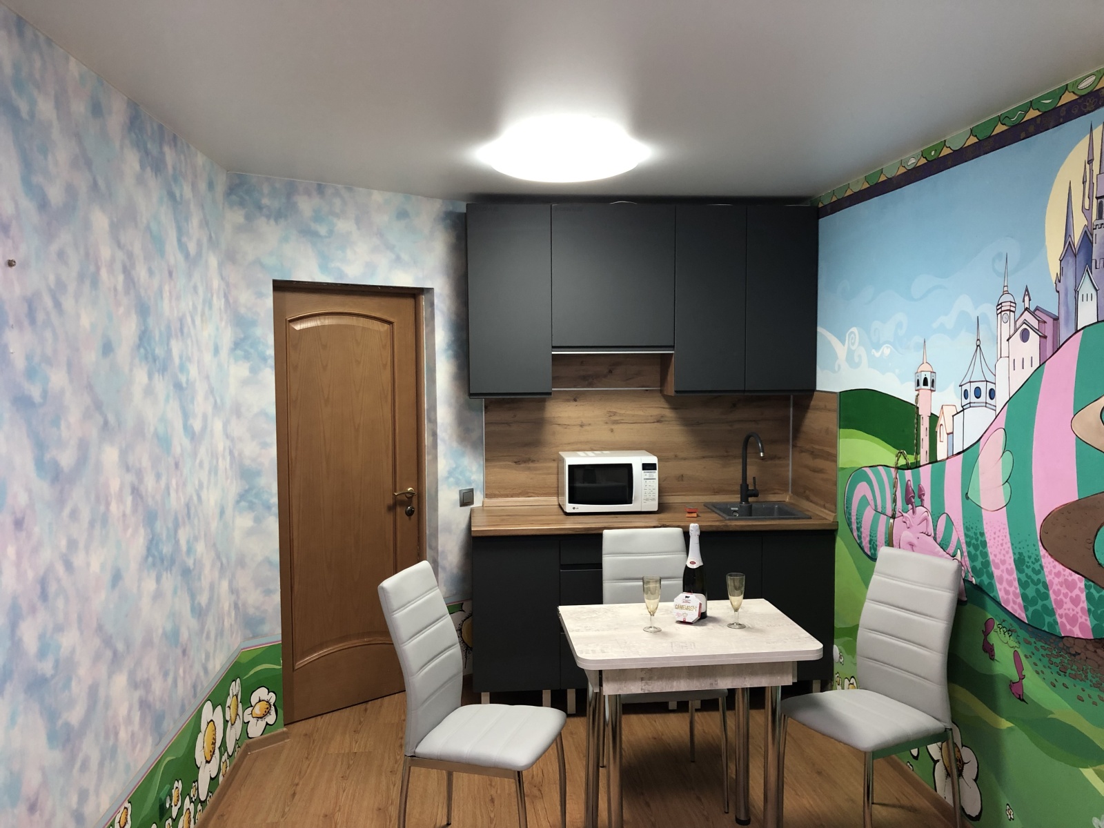 Апартаменты с Джакузи и видом на Парк