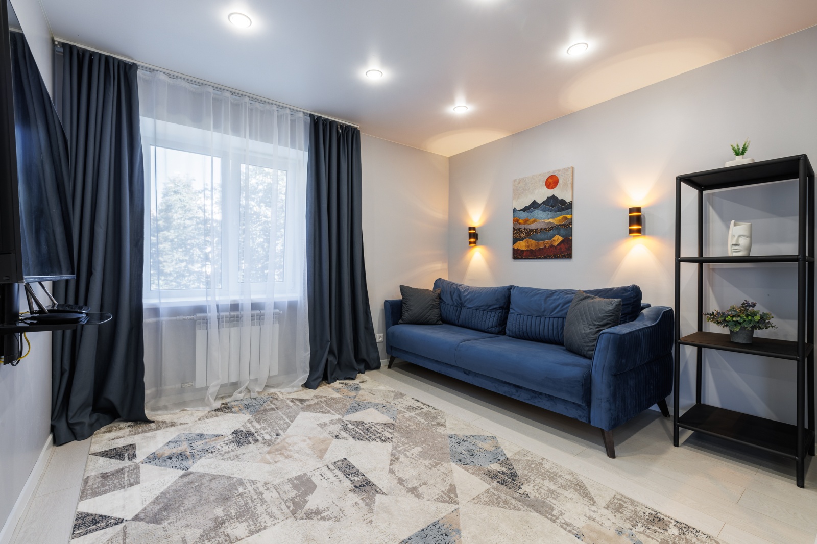 2-к квартира на Д. Ульянова, 14