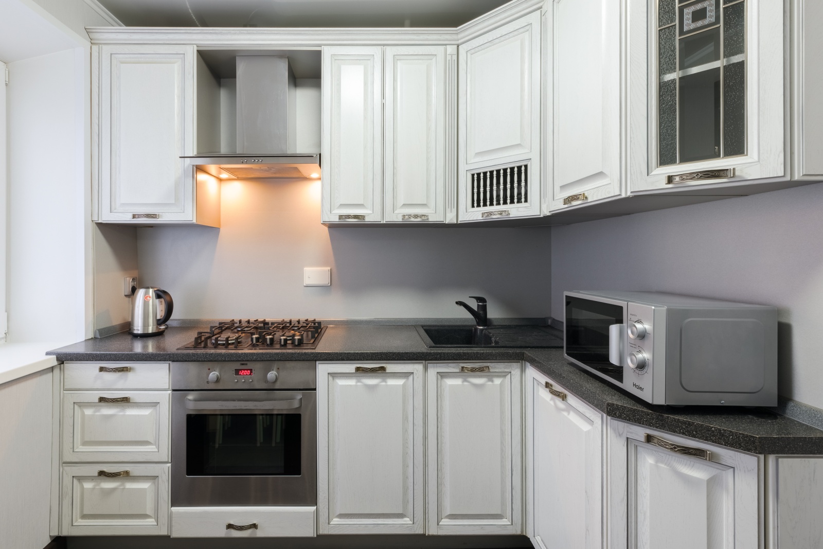 2-к квартира на Бундурина 34а