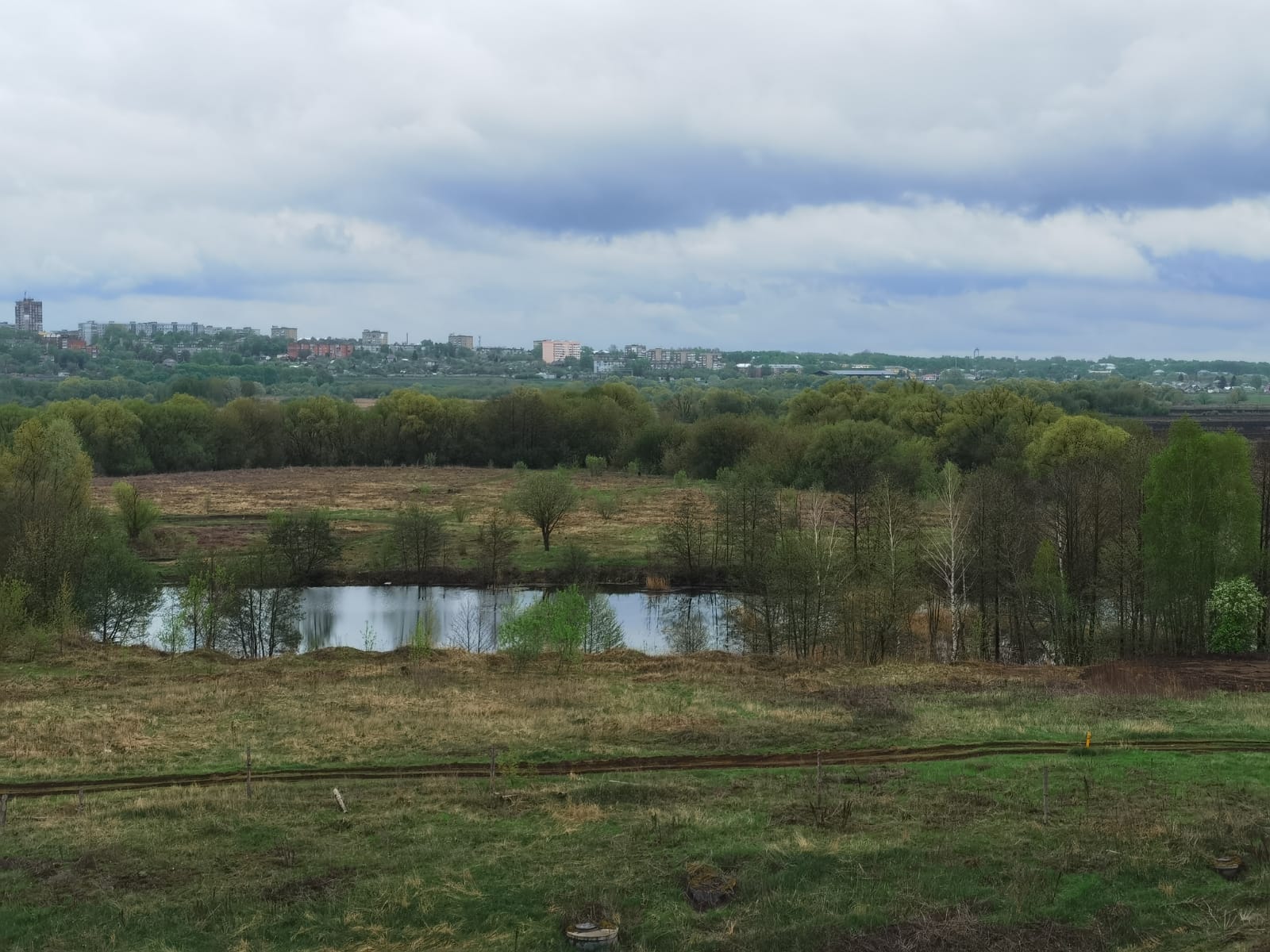 Суворовское училище, Глобус, Леруа Мерлен, Чермет
