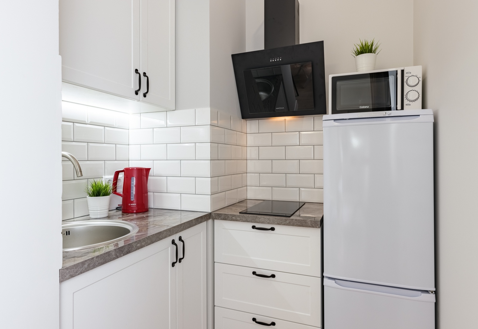 Квартира-студия на ул. Сойфера, 16В